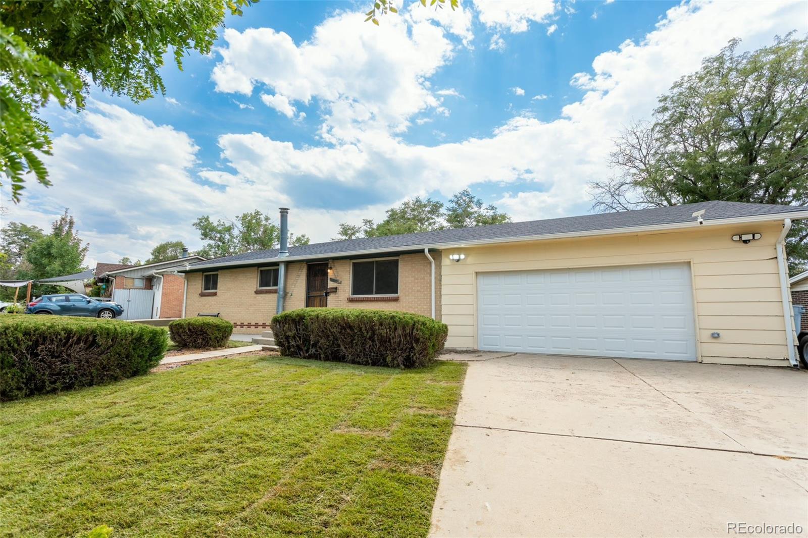 Photo of Listing #3395701