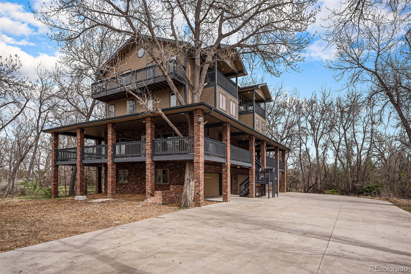 Photo of Listing #3400198