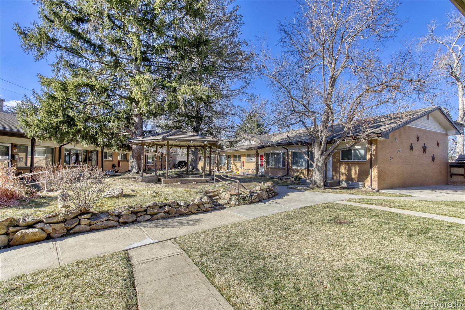 Photo of Listing #3406910