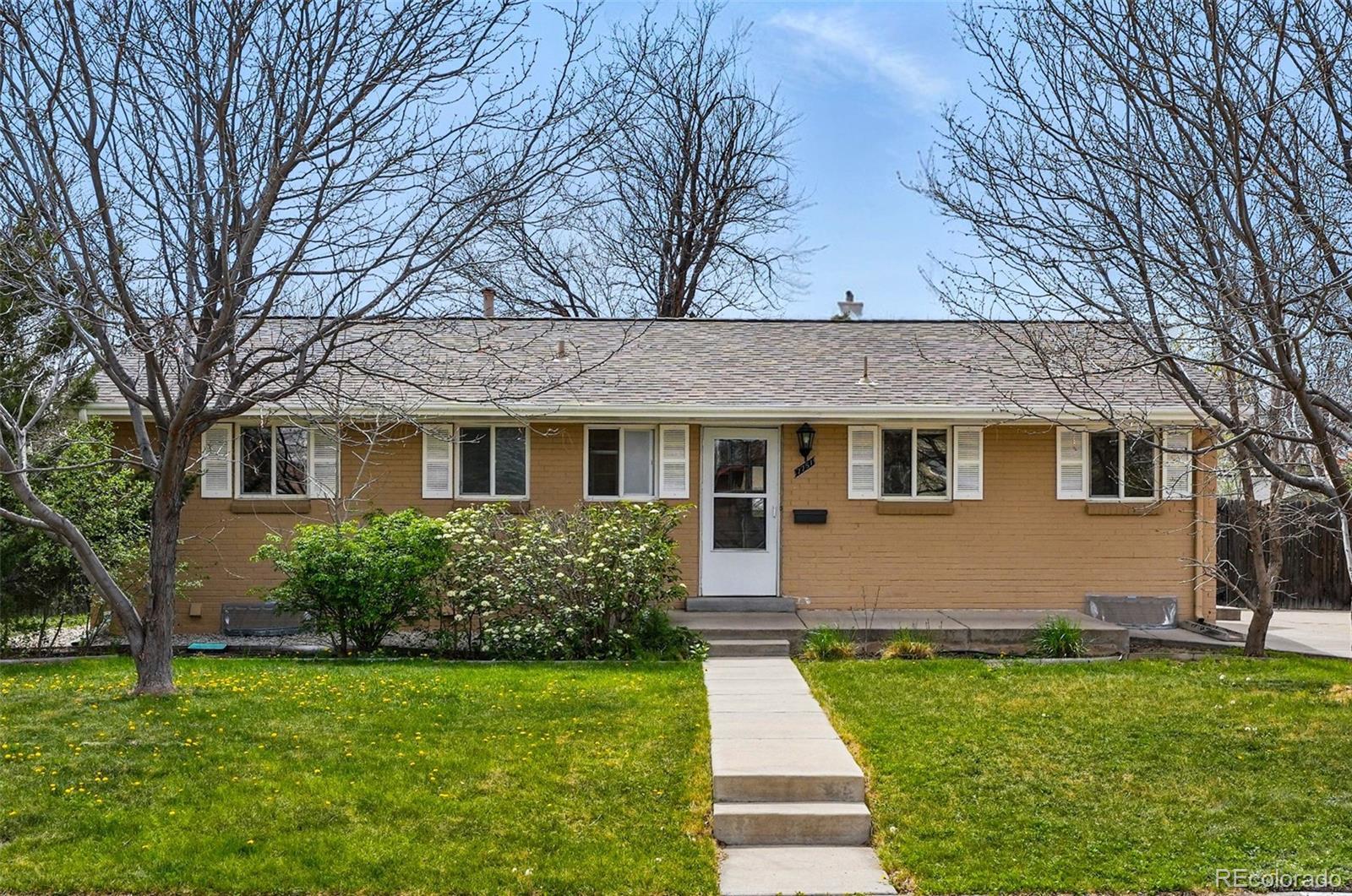 Photo of Listing #3418121