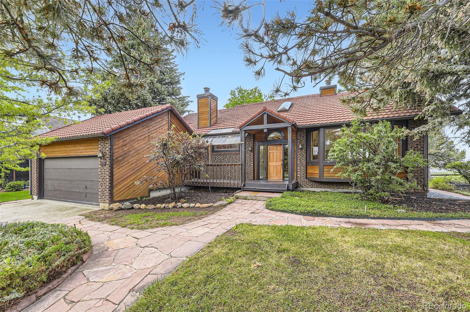 Photo of Listing #3422519