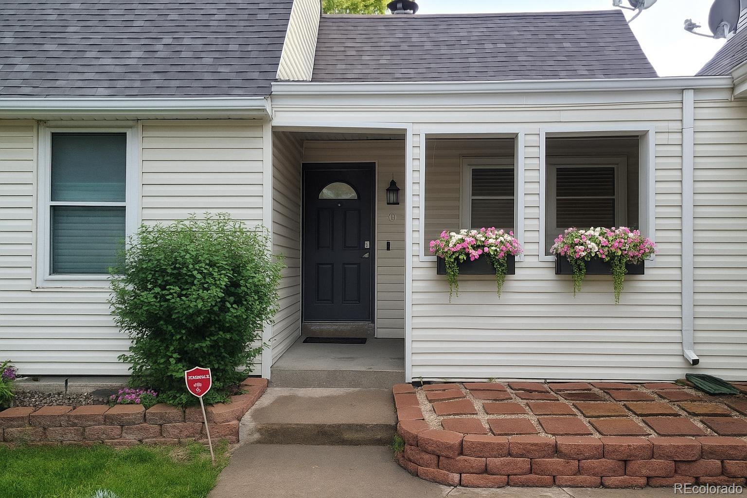 Photo of Listing #3427681