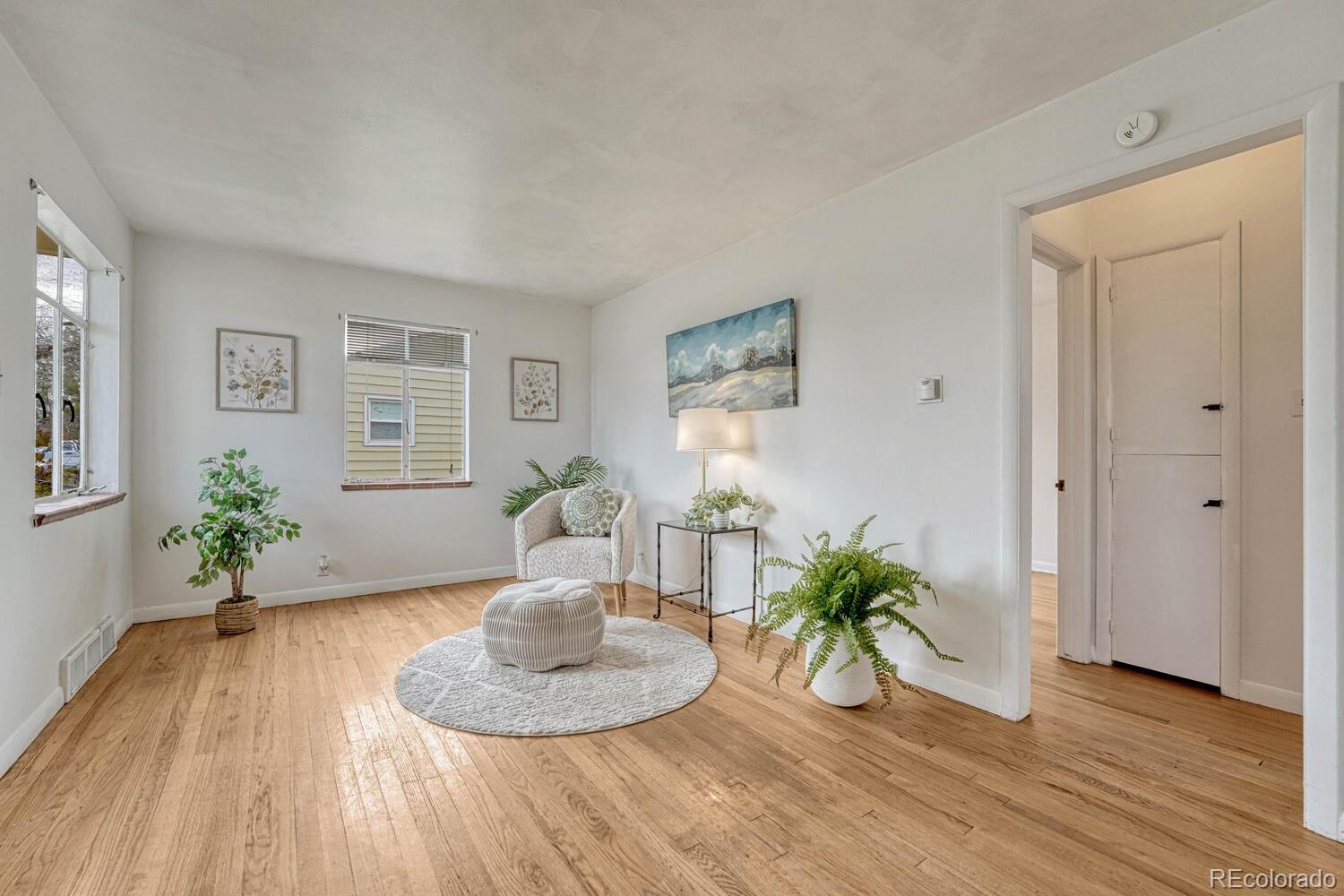 Photo of Listing #3431827