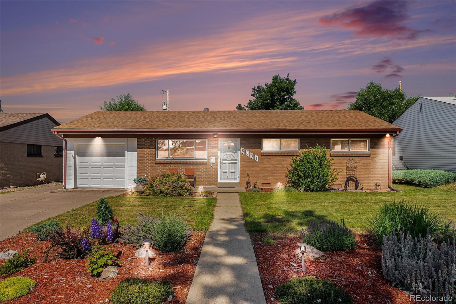 Photo of Listing #3435832