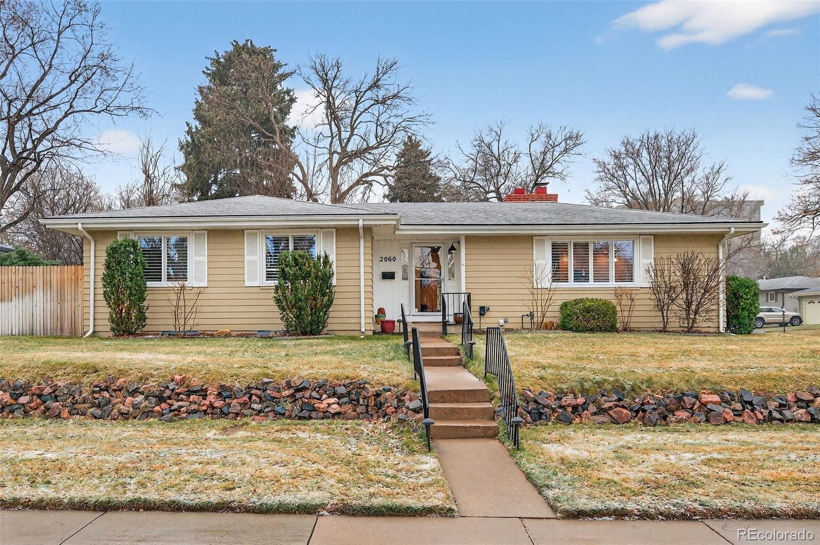 Photo of Listing #3445090