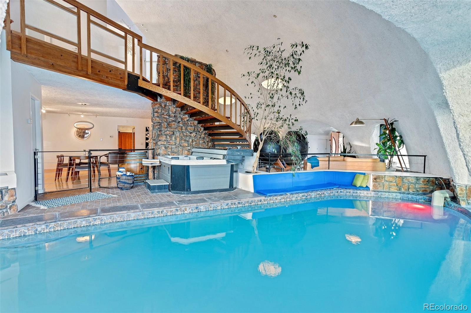 Photo of Listing #3447747