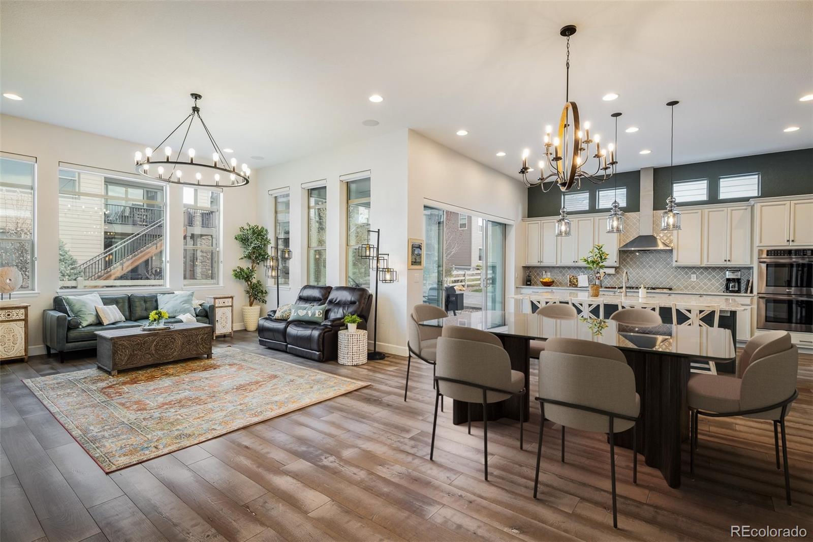 Photo of Listing #3461688