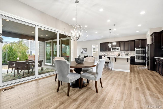 797 Flora View Drive, Erie