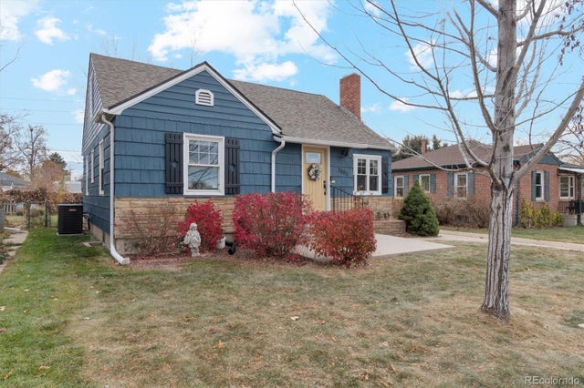 3890 S Cherokee Street, Englewood