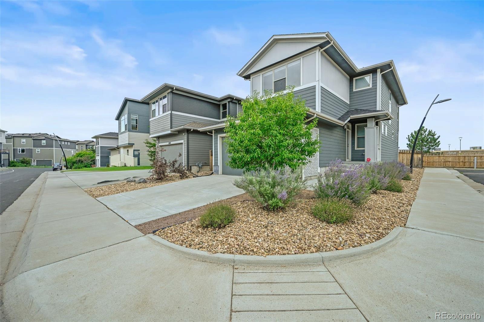 Photo of Listing #3487209