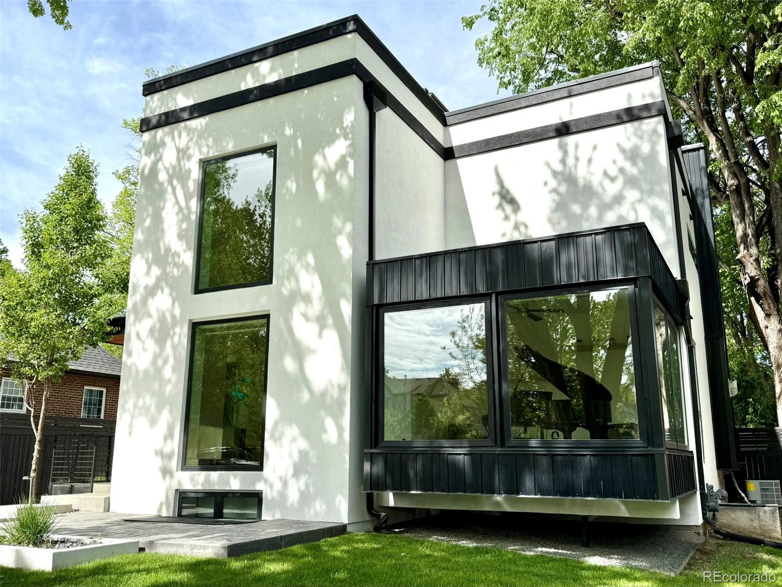 Photo of Listing #3494591