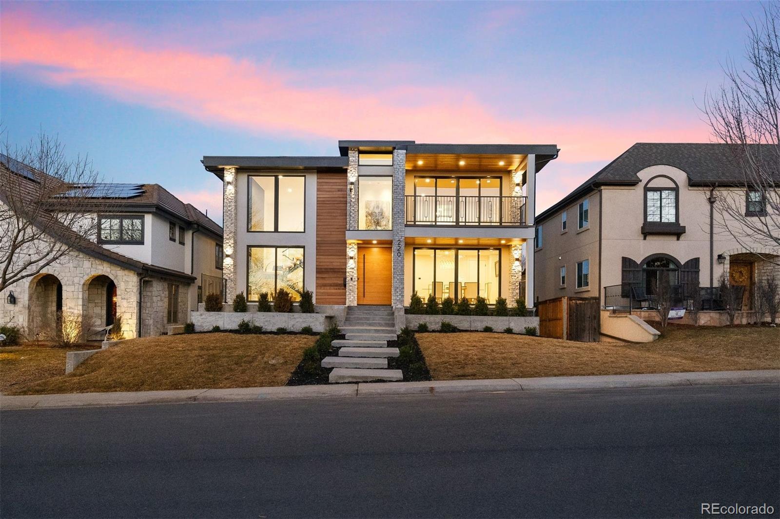 Photo of Listing #3497458