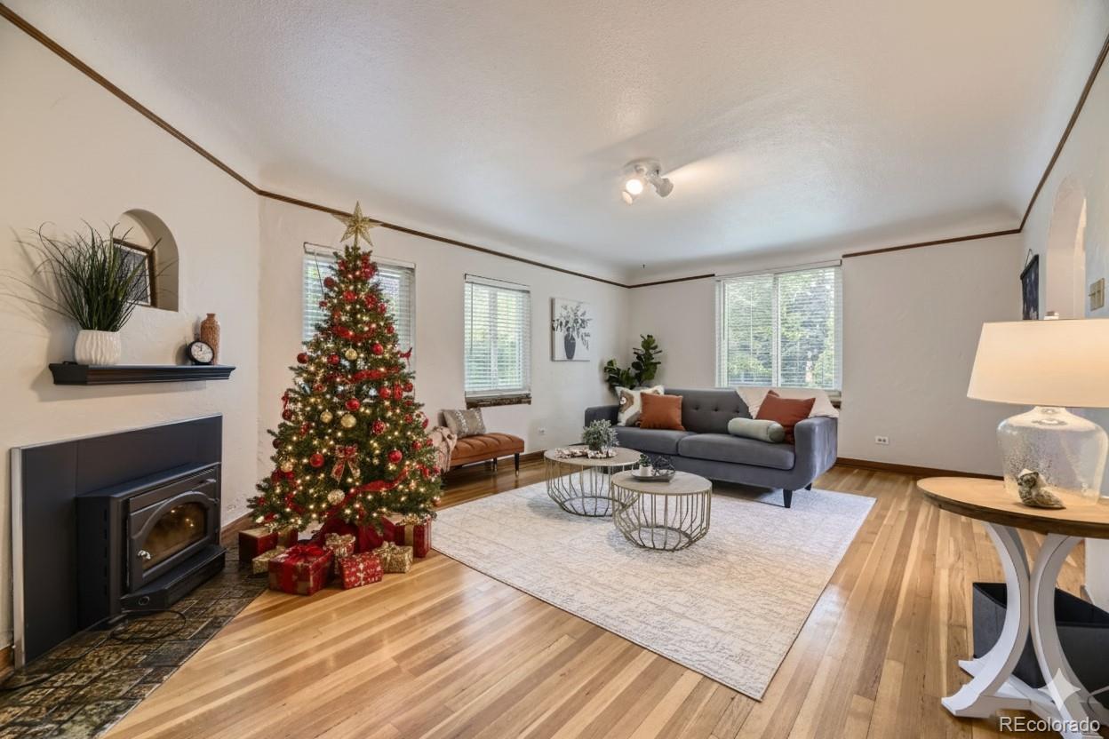 Photo of Listing #3503942