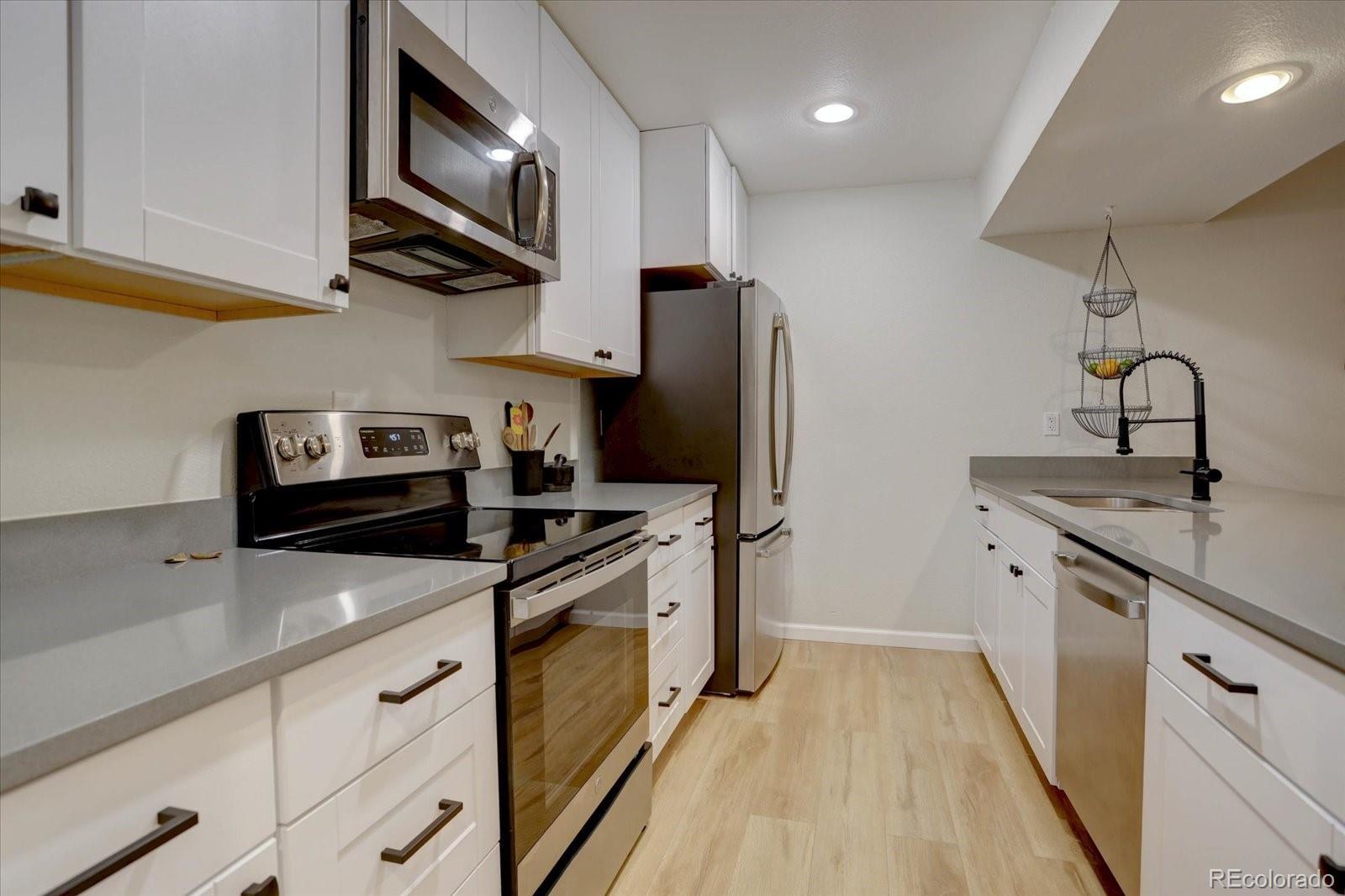 Photo of Listing #3516576