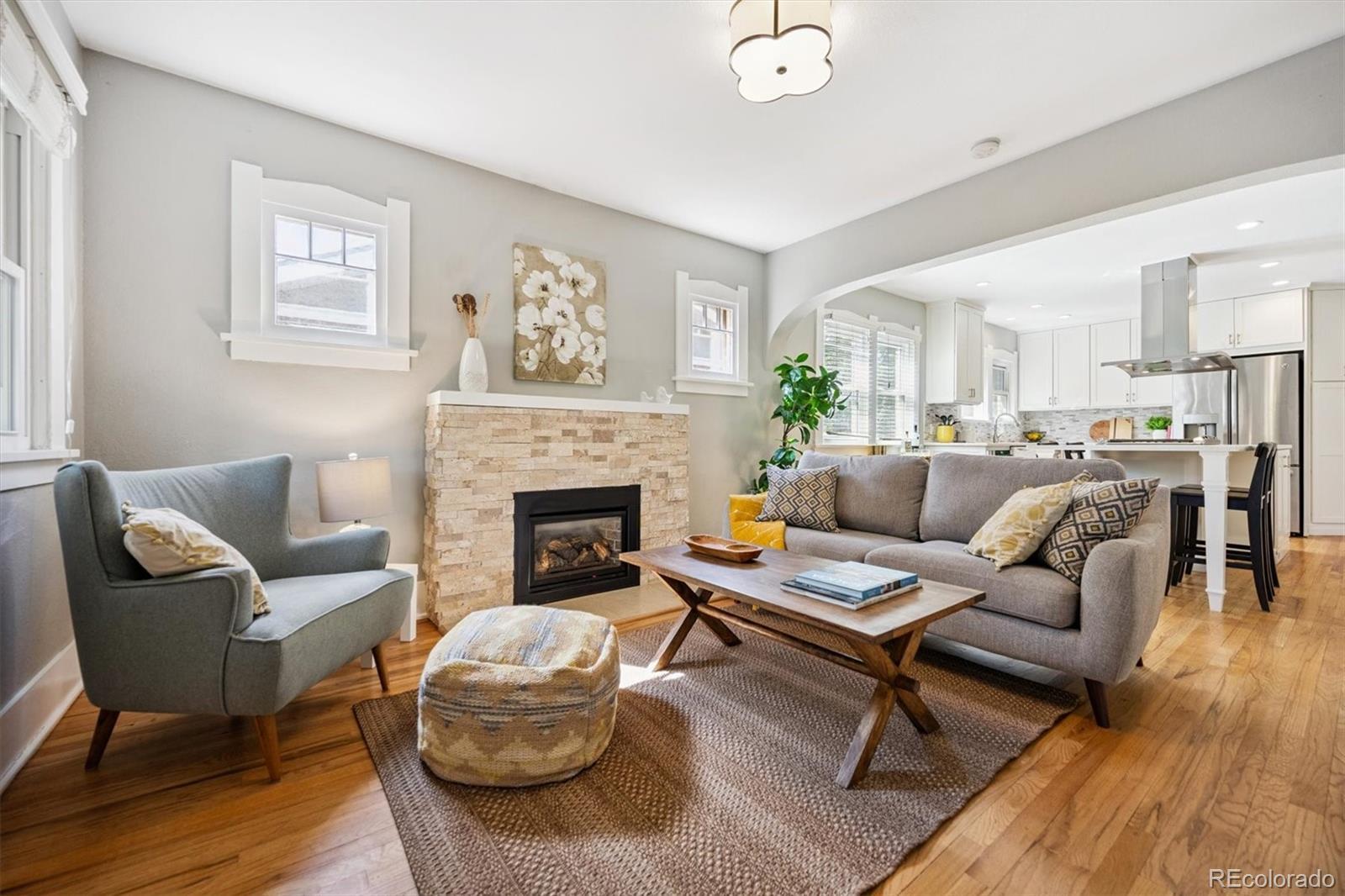 Photo of Listing #3520113