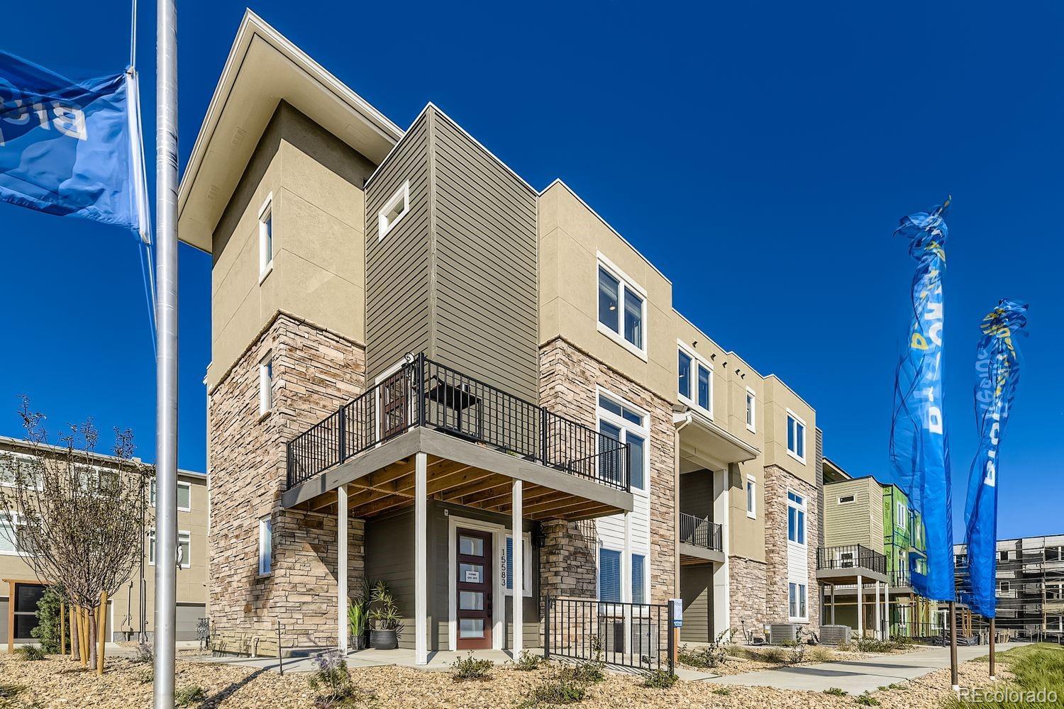 Photo of Listing #3520877