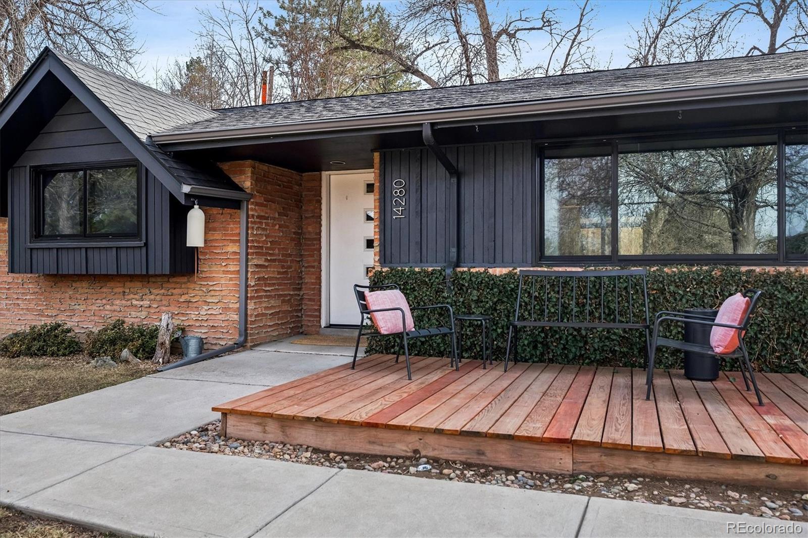 Photo of Listing #3531317