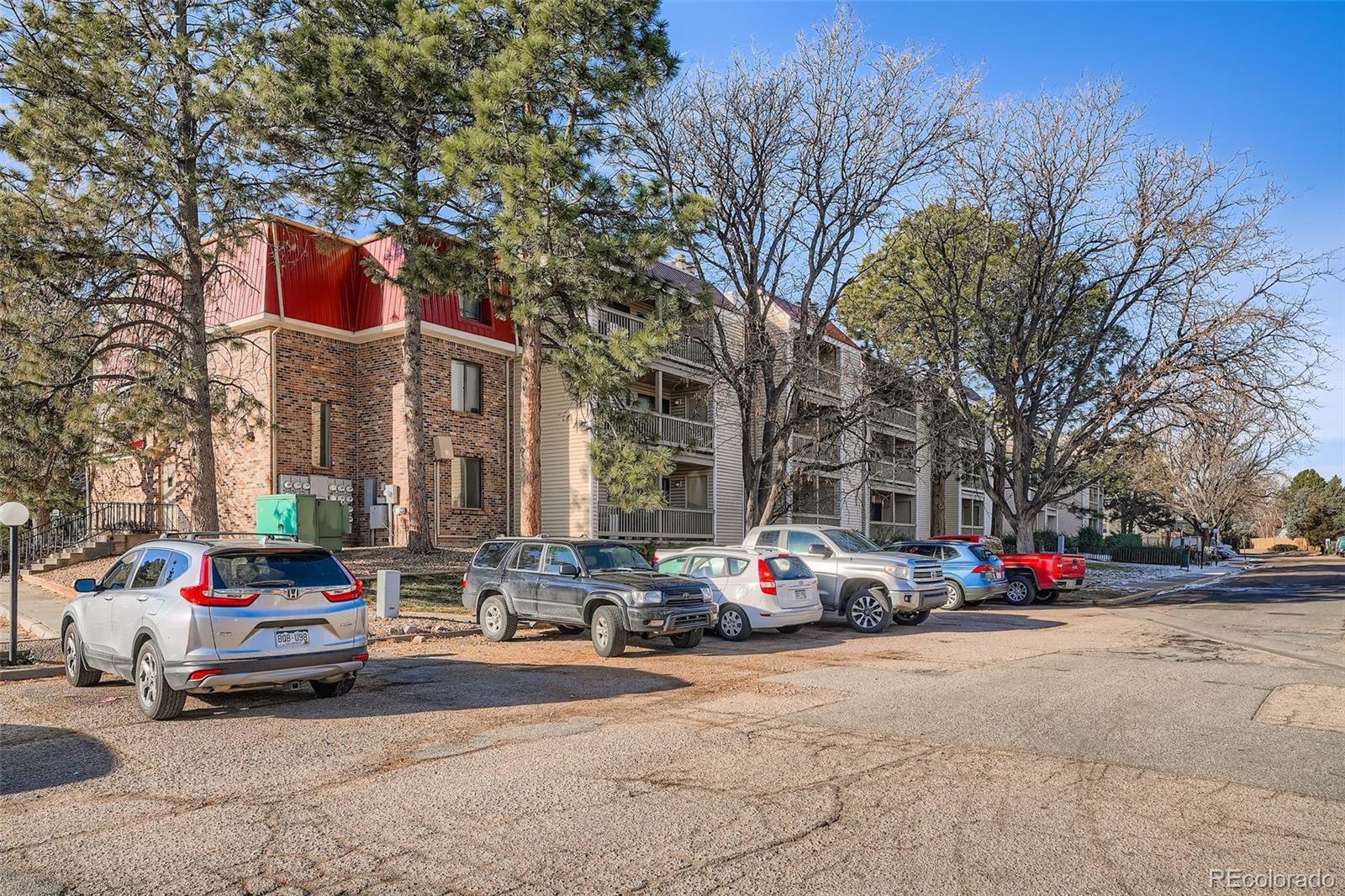 Photo of Listing #3565476