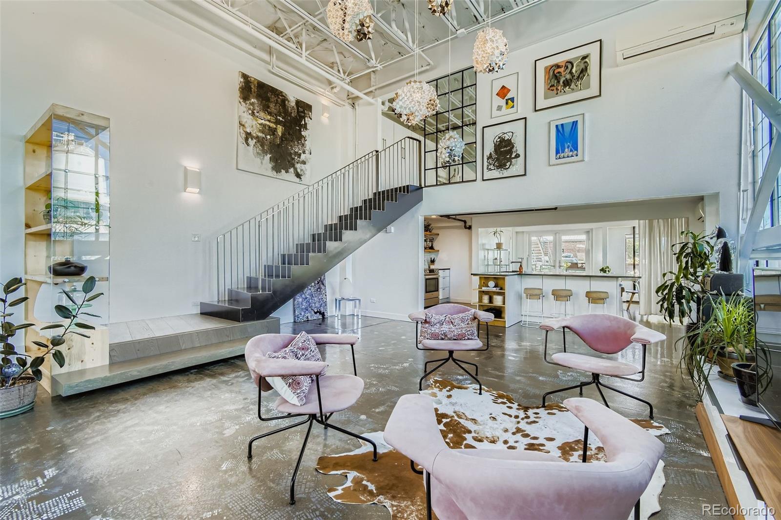 Photo of Listing #3569717