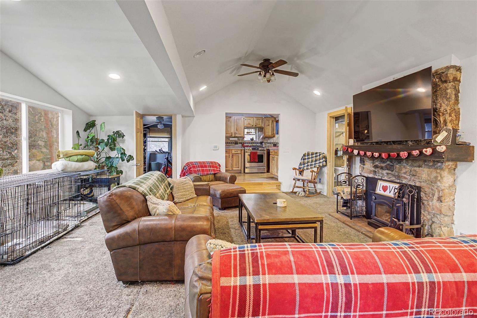 Photo of Listing #3573361