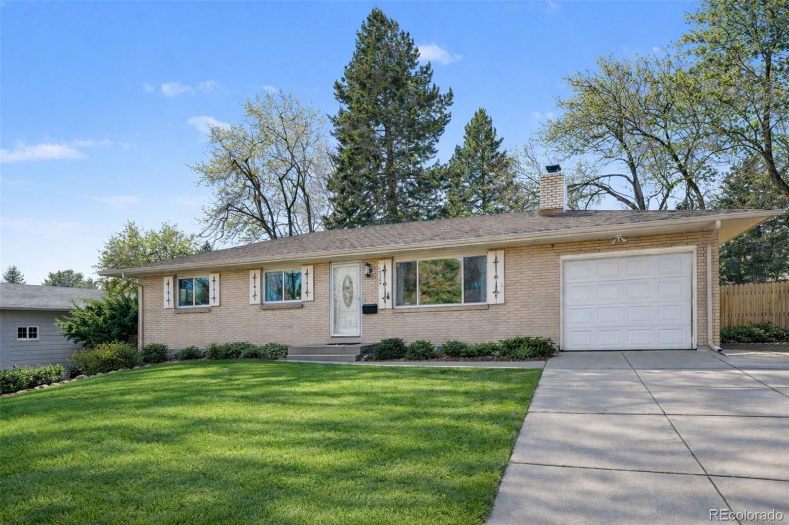 Photo of Listing #3575380