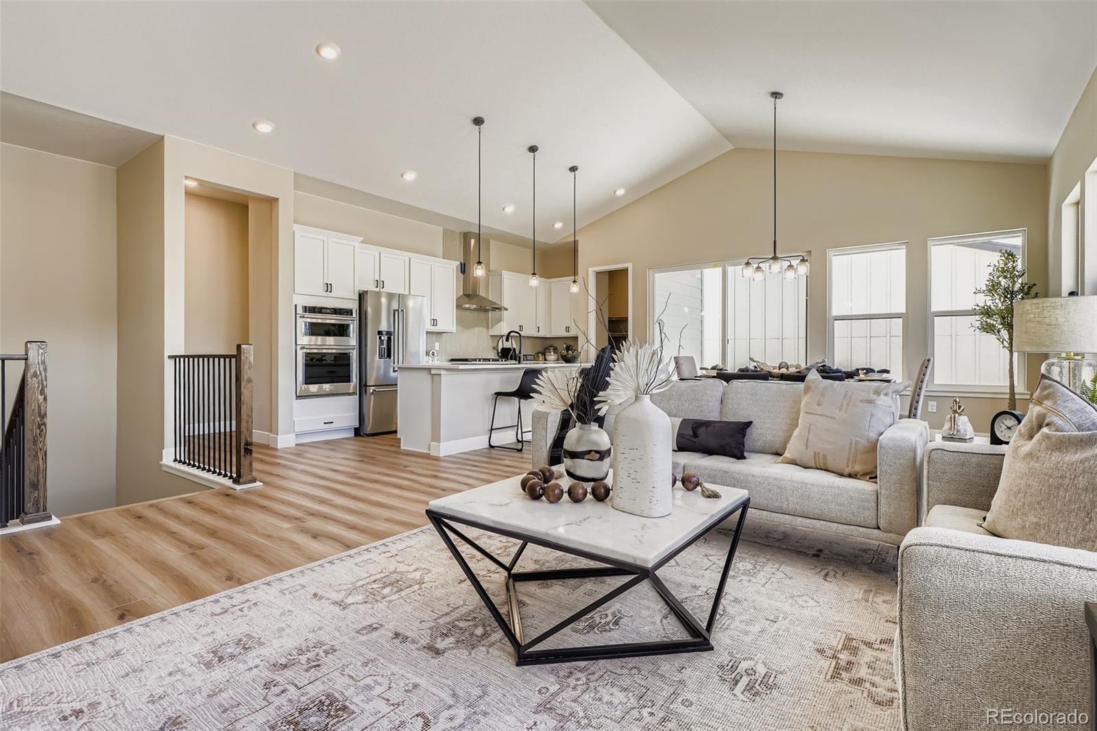 Photo of Listing #3595095