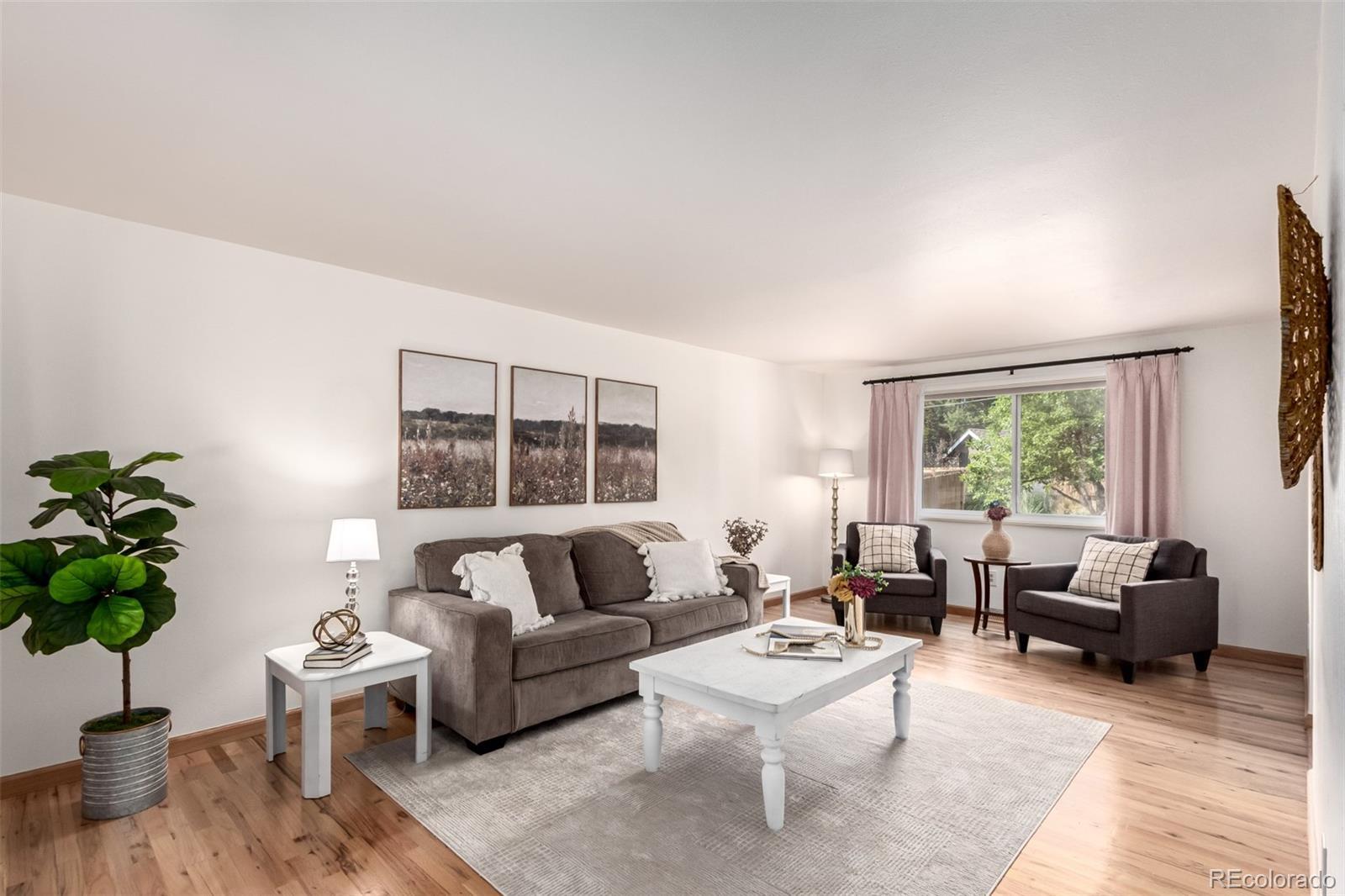 Photo of Listing #3607509