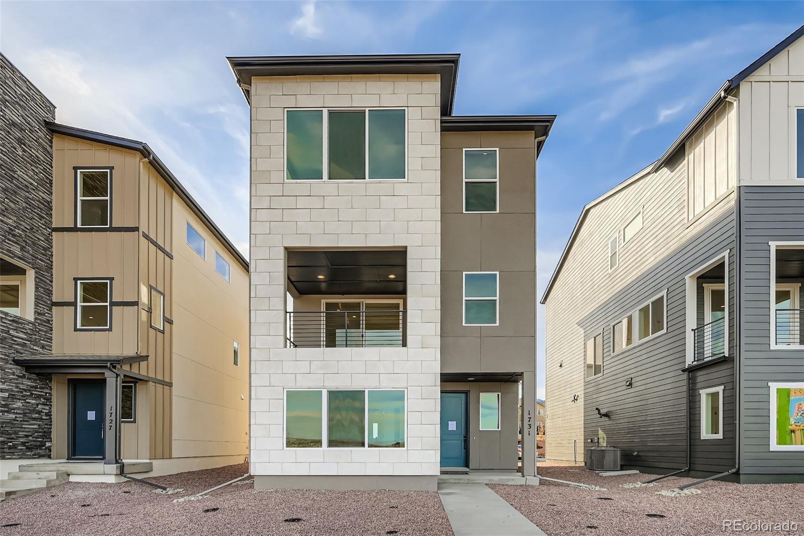 Photo of Listing #3629183