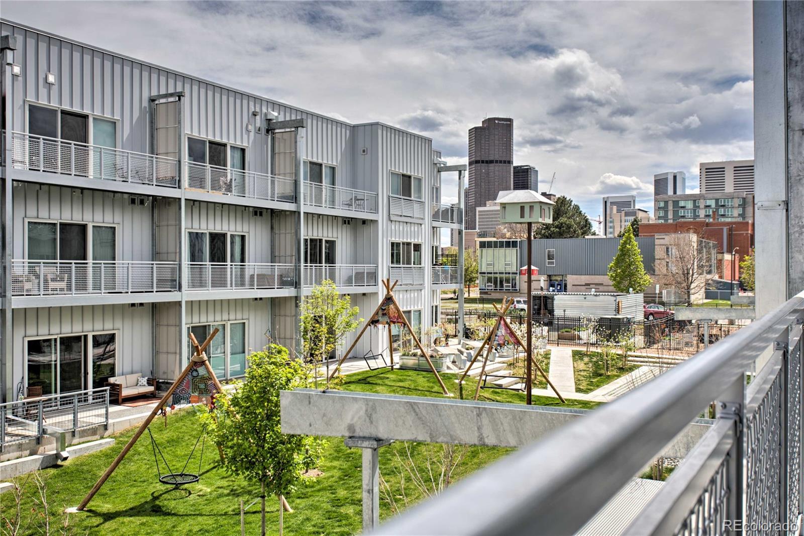 Photo of Listing #3679846