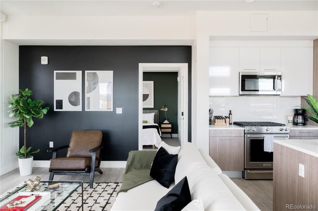 2880 Zuni Street 404, Denver