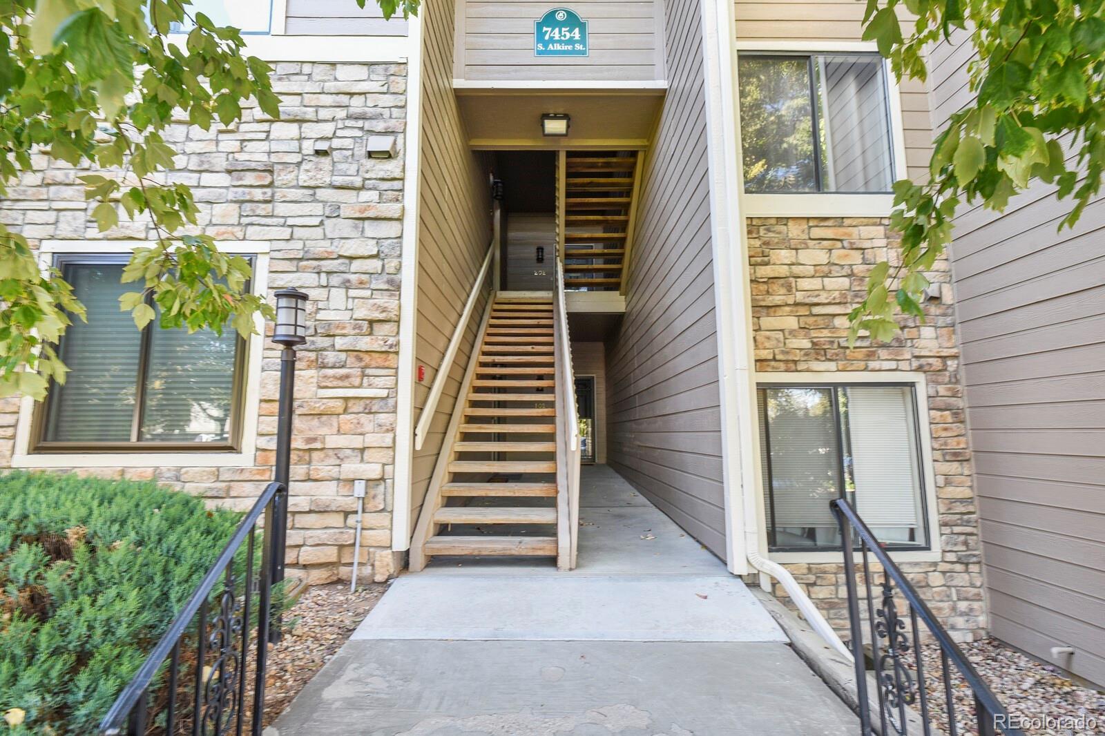 Photo of Listing #3684712