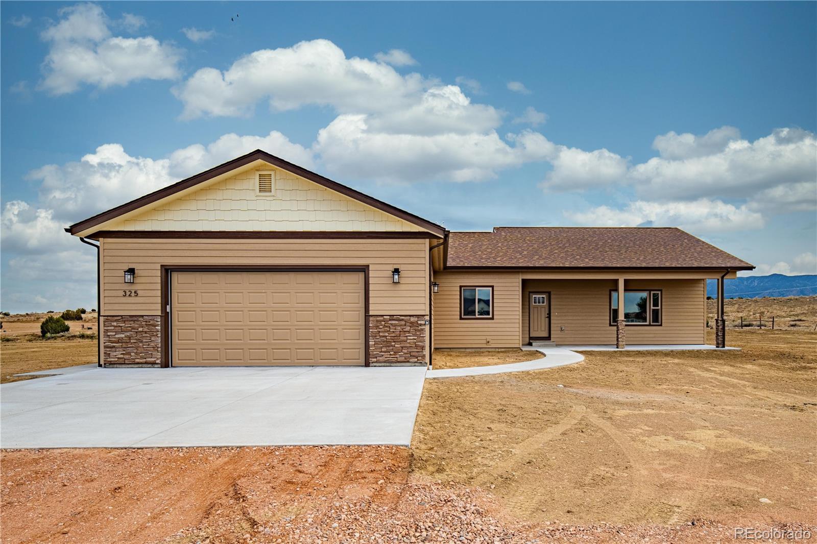 Photo of Listing #3685525