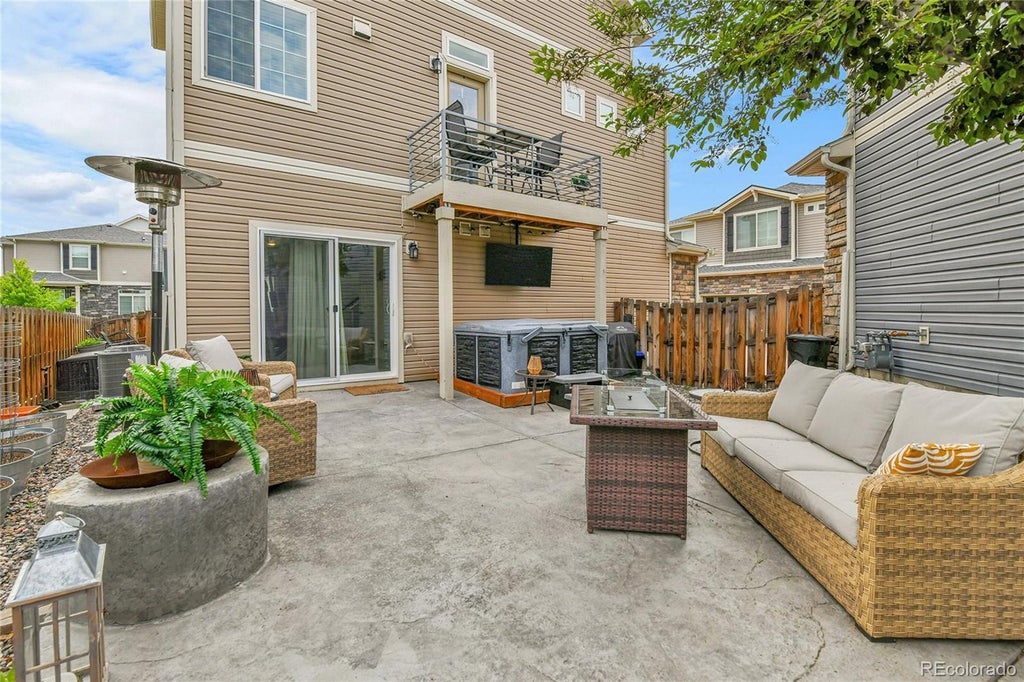 240 S Oak Hill Street, Aurora