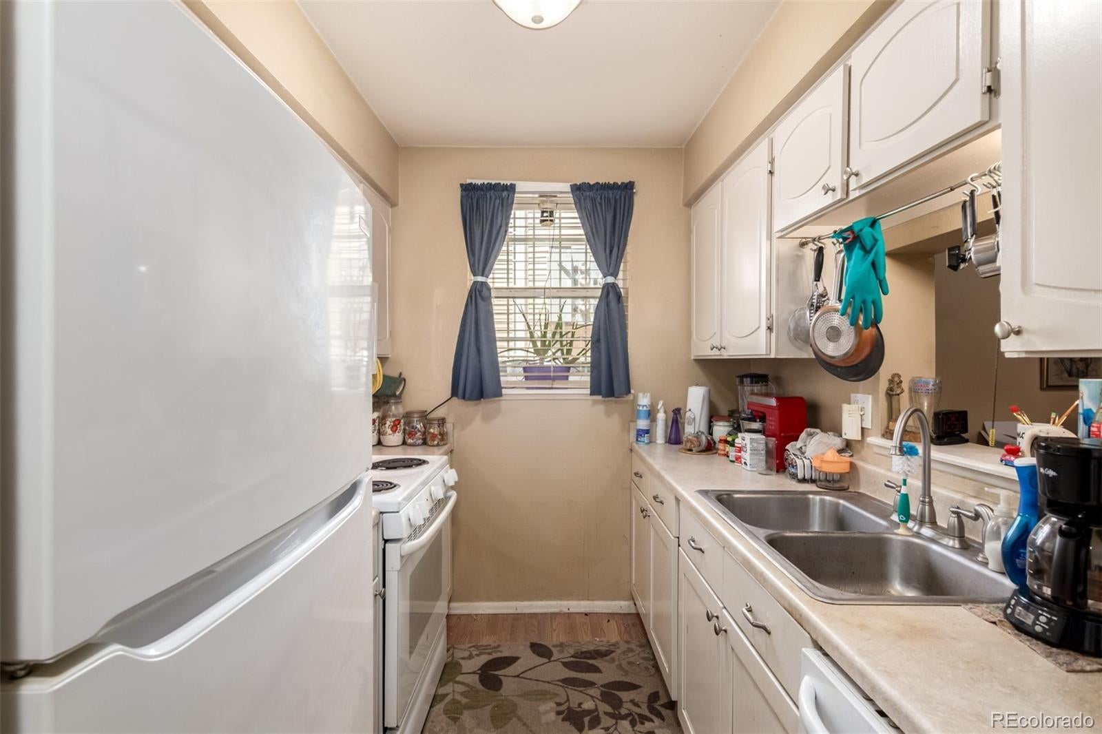 Photo of Listing #3708925