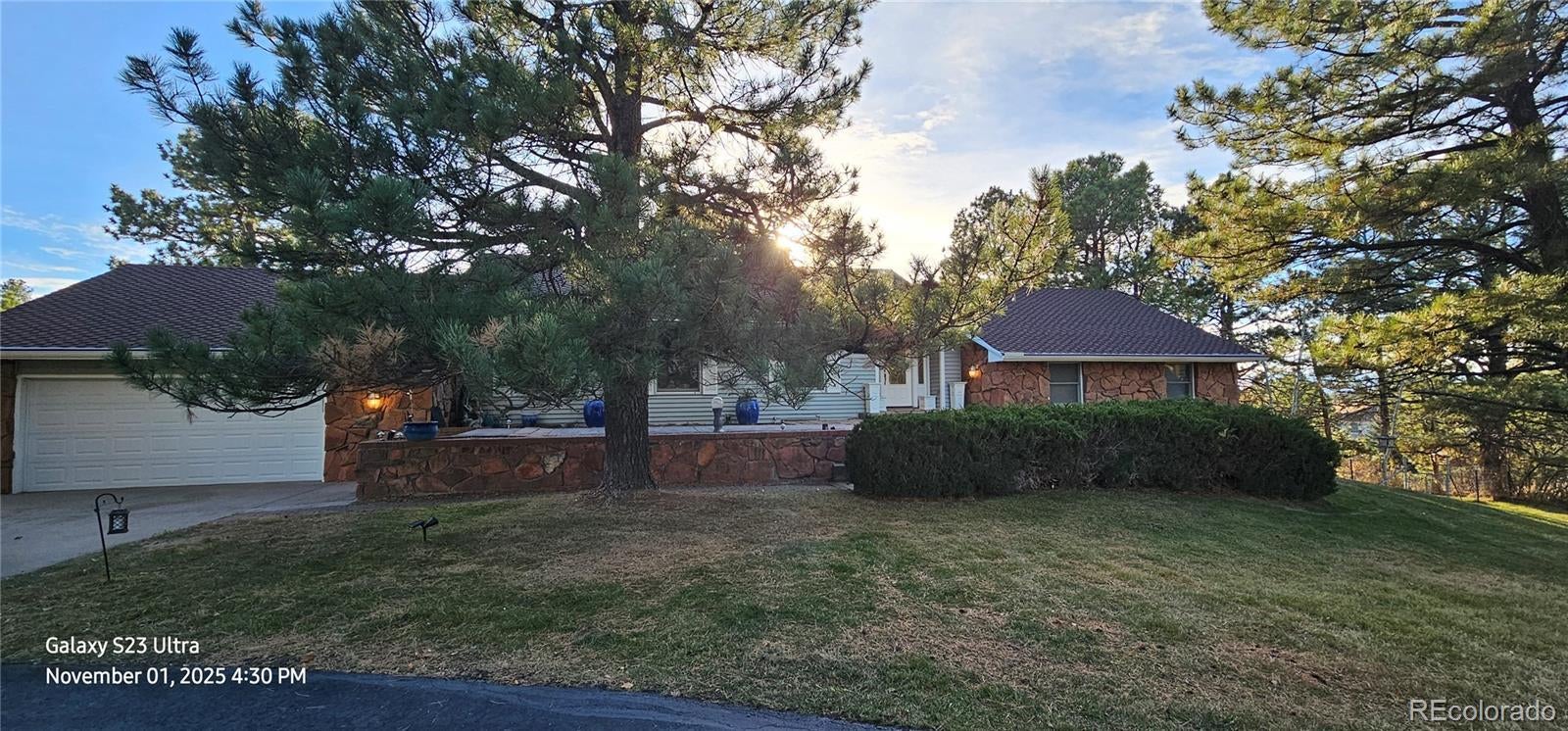 Photo of Listing #3723809