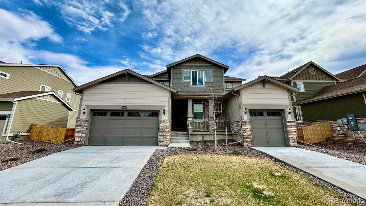 Photo of Listing #3729628