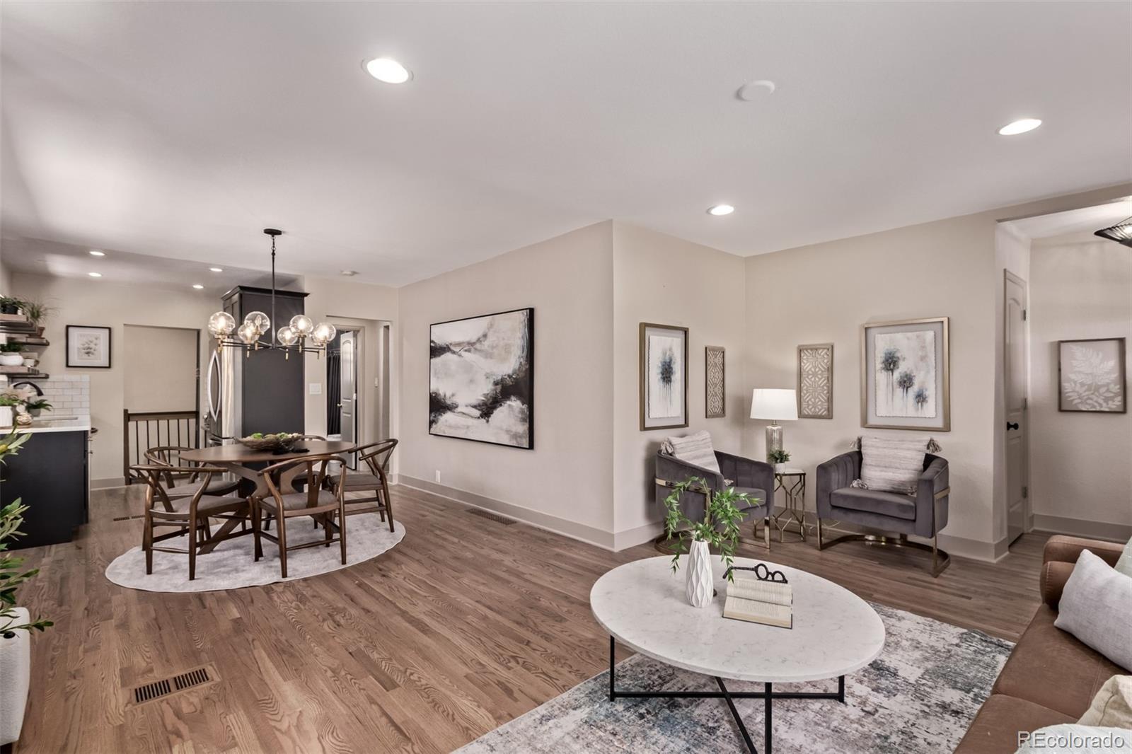 Photo of Listing #3730253