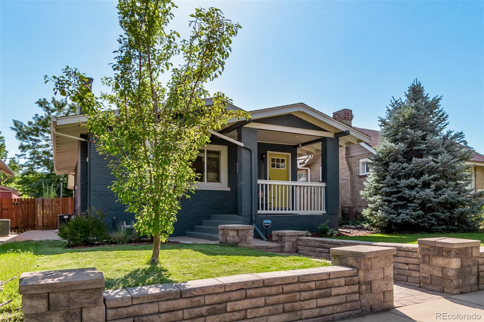 Photo of Listing #3730253