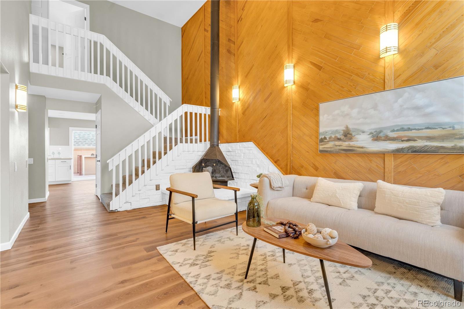 Photo of Listing #3745904