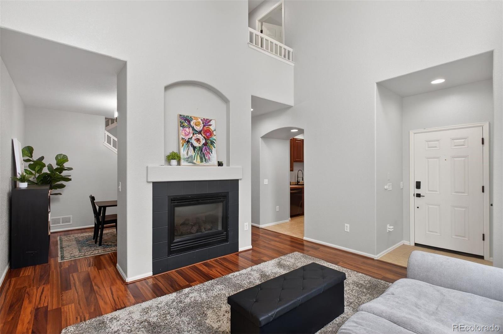 Photo of Listing #3748182