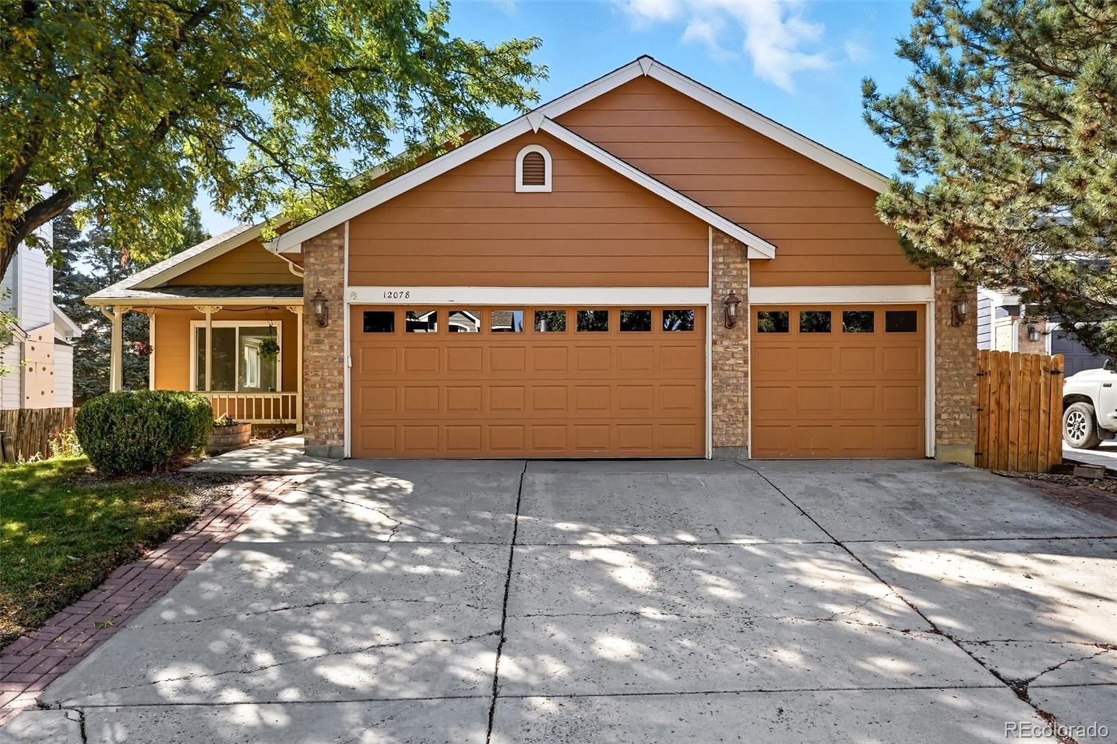 Photo of Listing #3755474