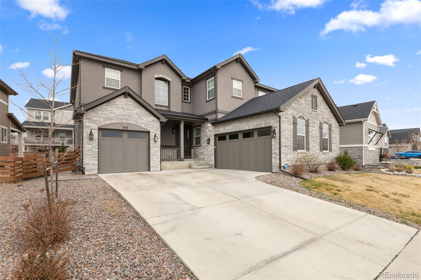 Photo of Listing #3756897