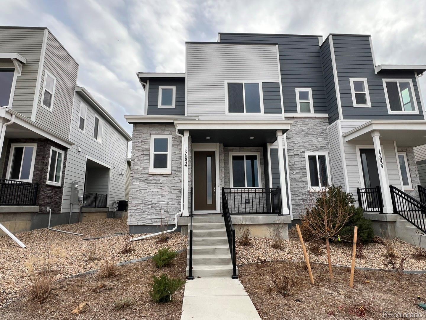 Photo of Listing #3769474