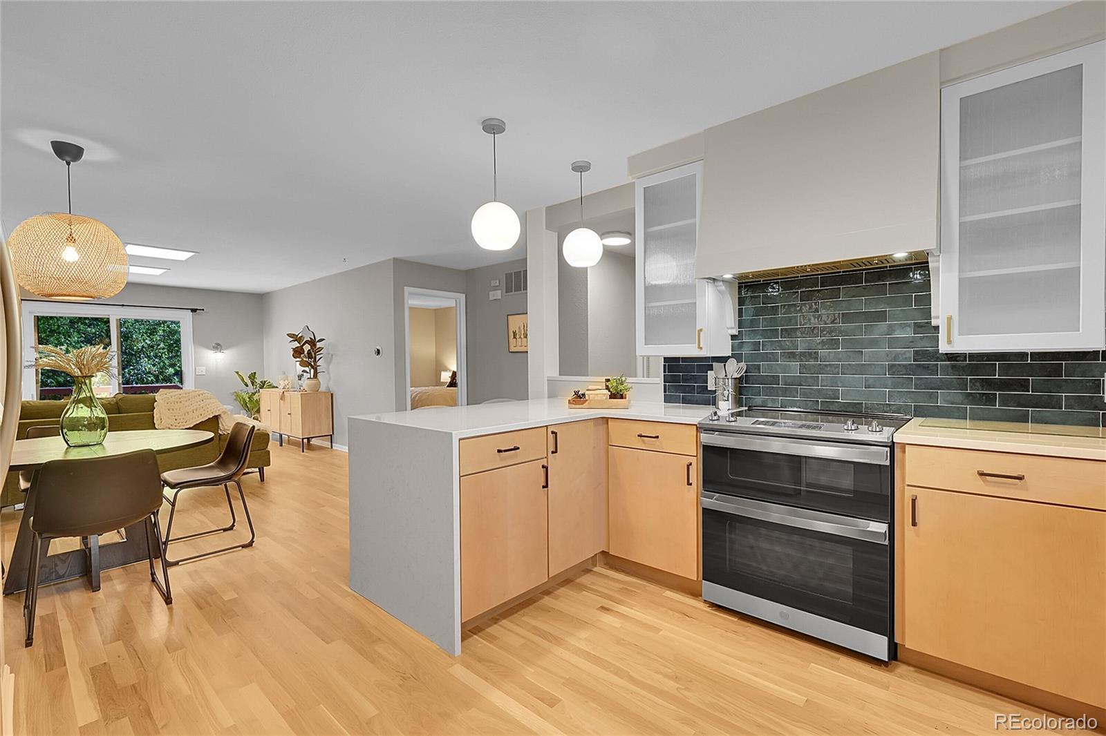 Photo of Listing #3774538