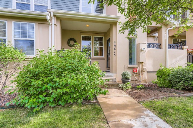 9615 W Hinsdale Place, Littleton