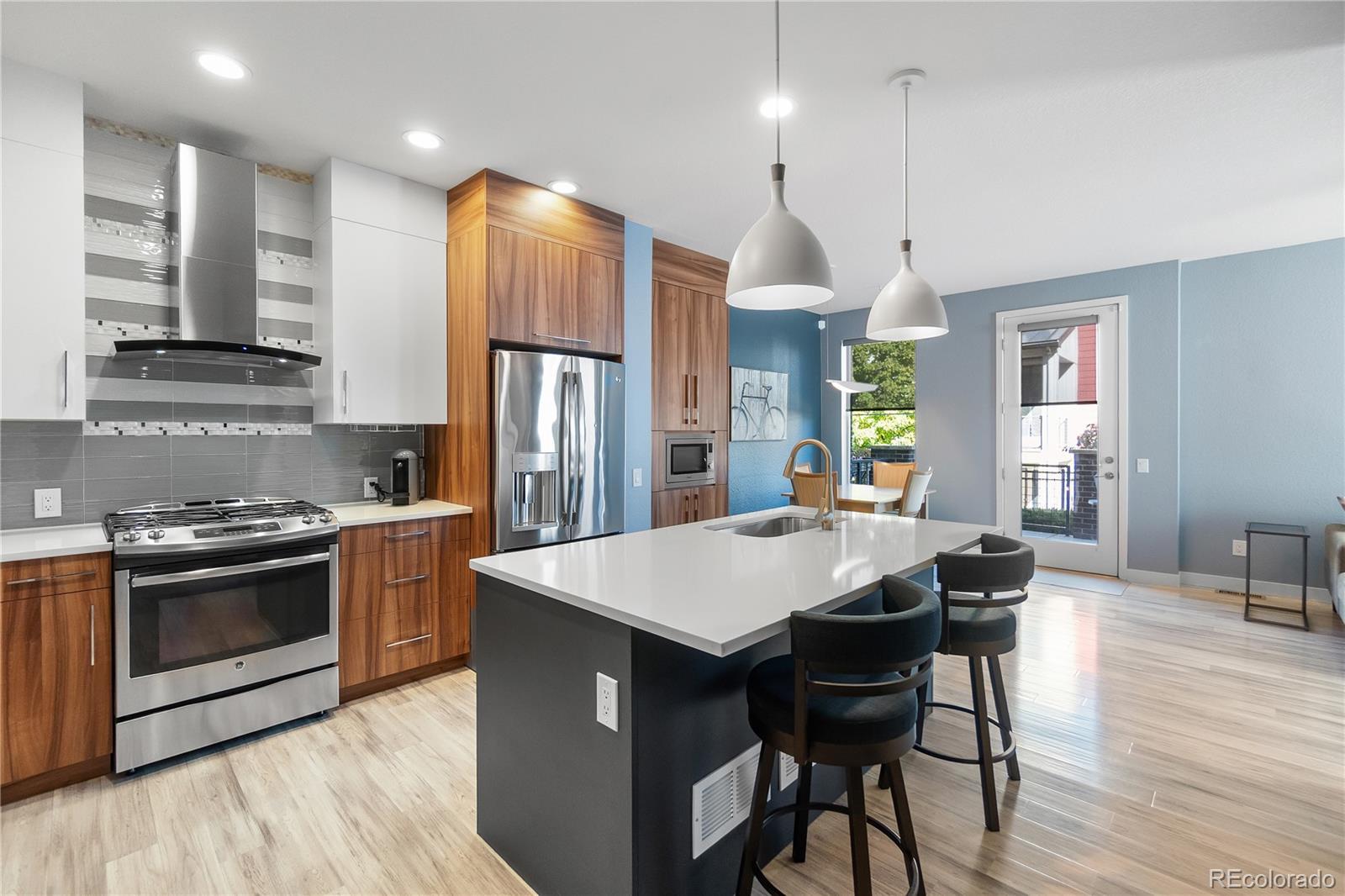 Photo of Listing #3799387