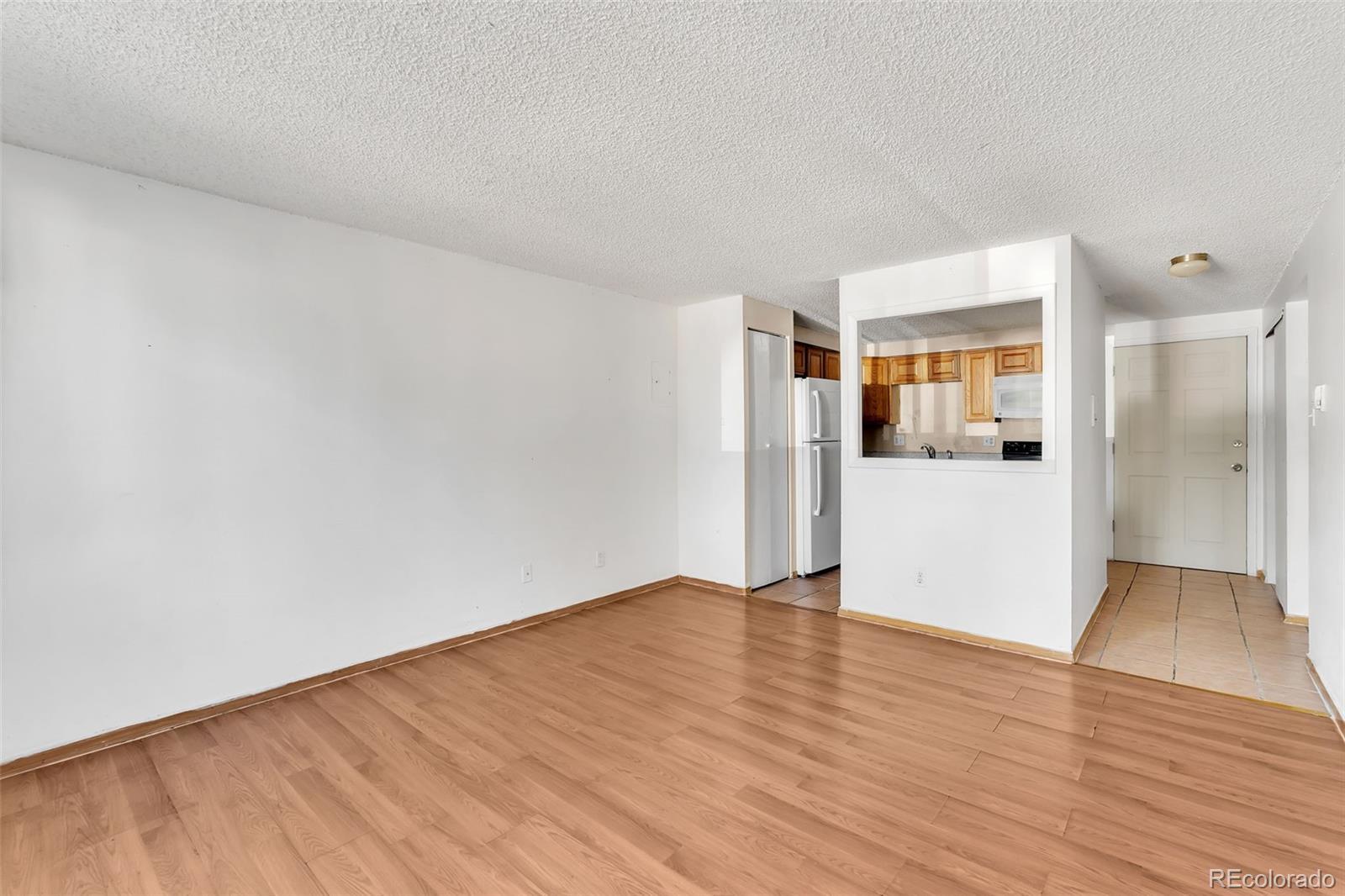 Photo of Listing #3799413