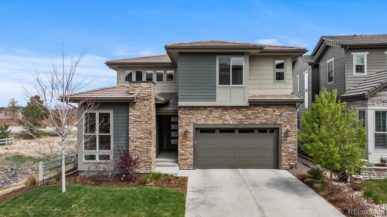 Photo of Listing #3818805
