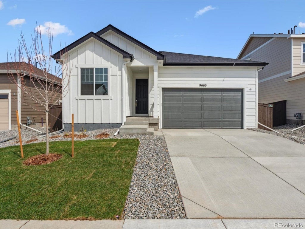 9660 Cathay Street, Commerce City