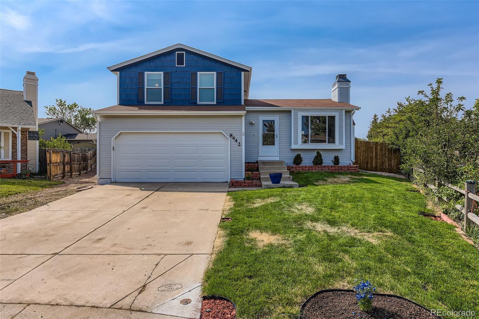 Photo of Listing #3832372